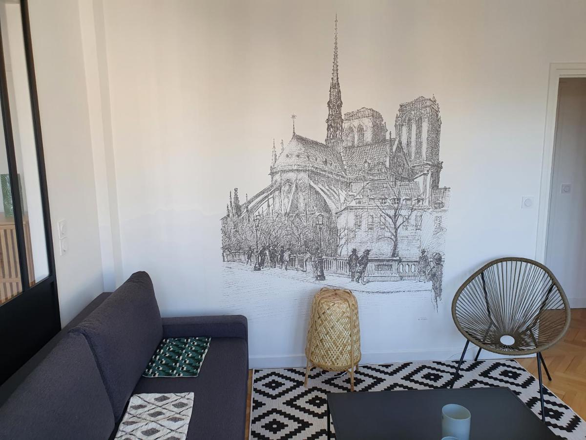 Suite Forum Vue Imprenable Reims Bagian luar foto